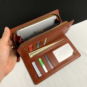 Clutch nhỏ da bò màu đennâu - CL129