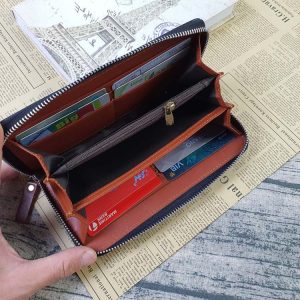 Ví dài cầm tay Pull-up màu nâu có khóa - WL113